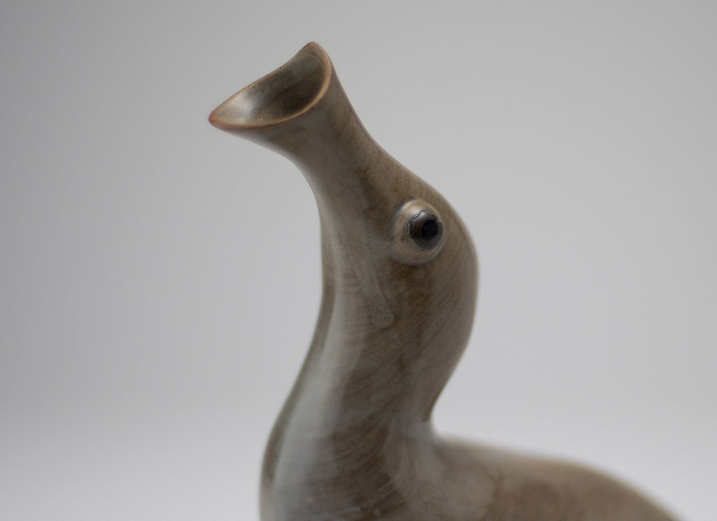 Récipient à saké en forme d’oiseau_C