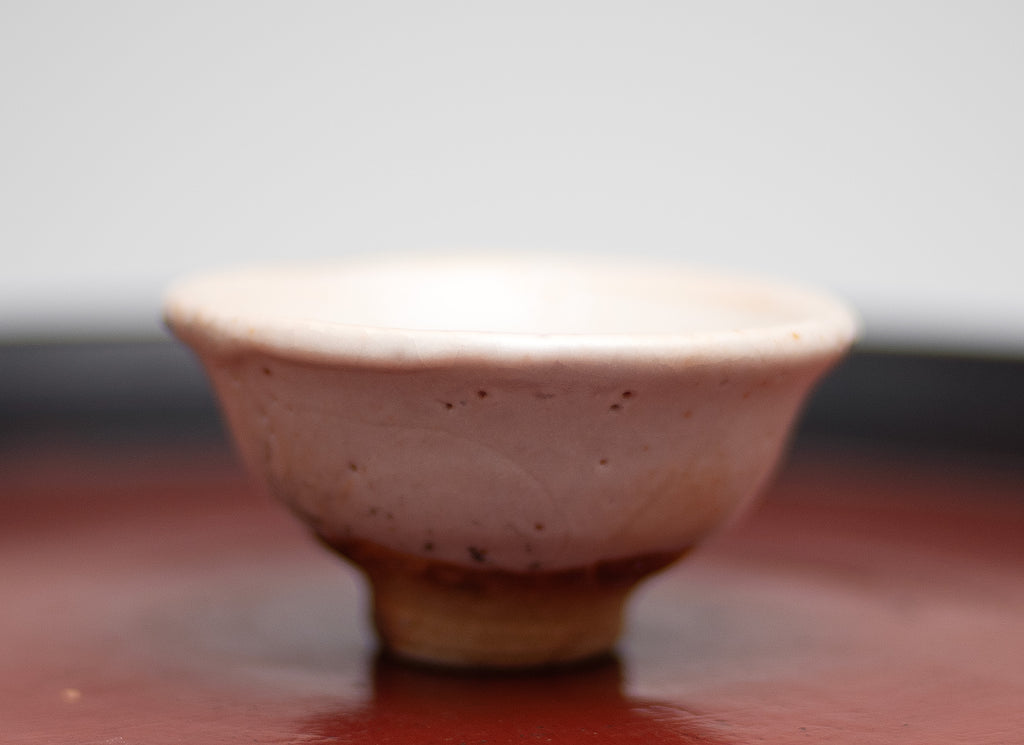 Glaçure Sino, Coupe à saké