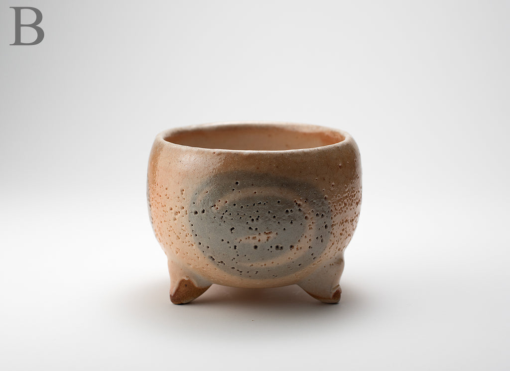 Petit bol Shino avec motif circulaire