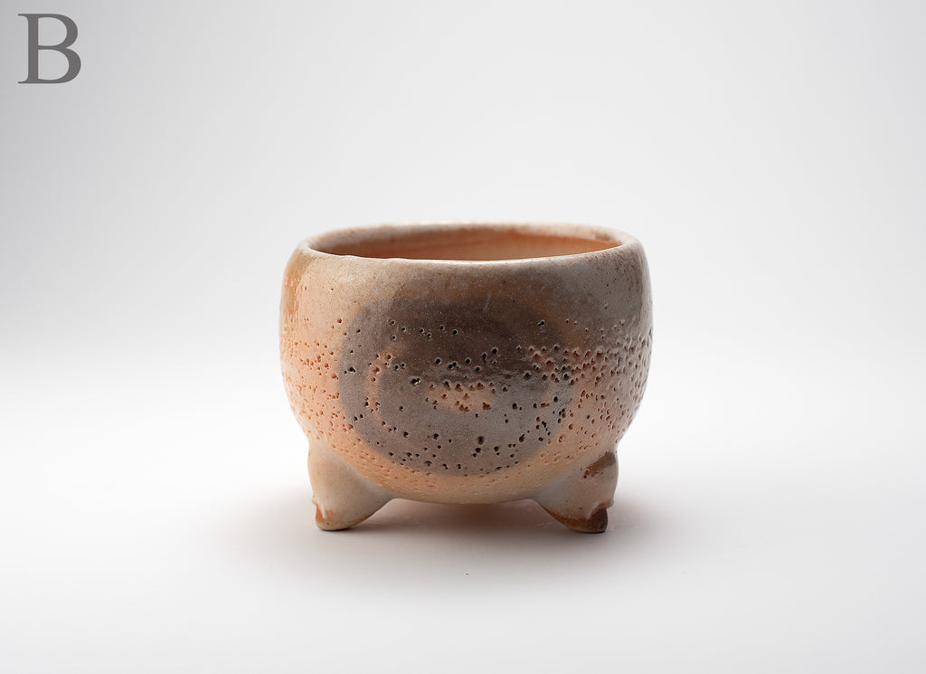 Petit bol Shino avec motif circulaire