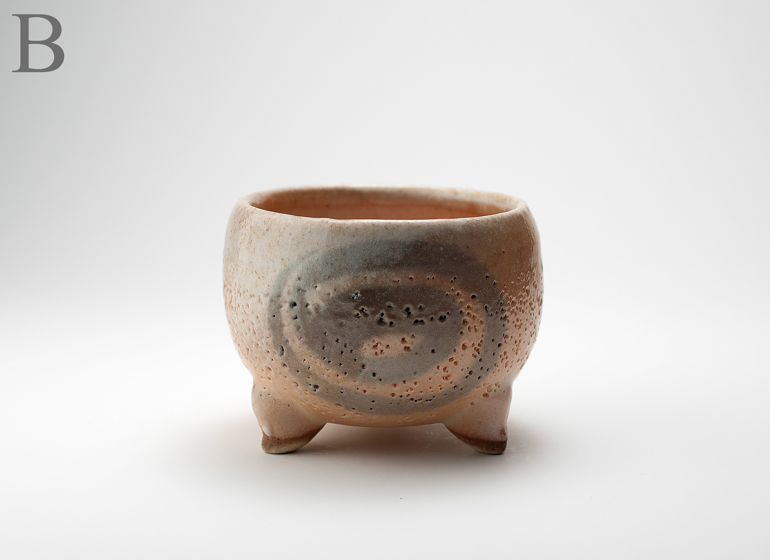 Petit bol Shino avec motif circulaire