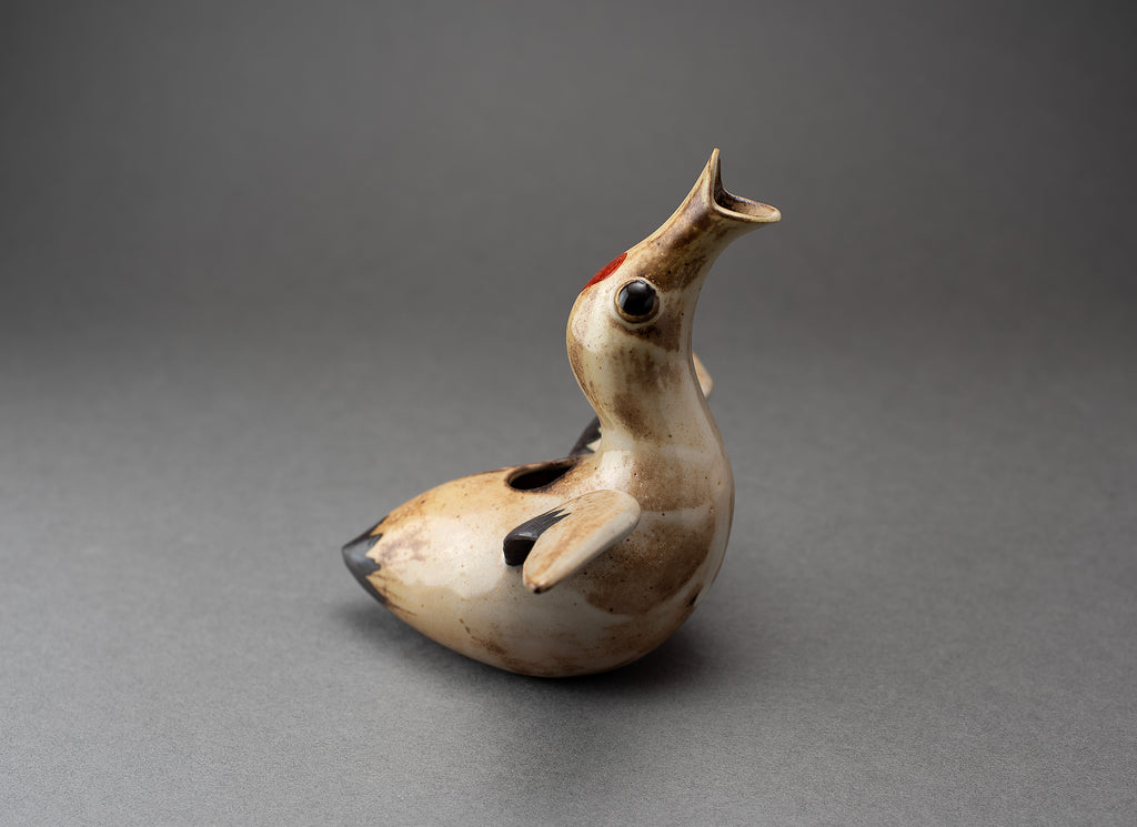 Récipient à saké en forme de grue à couronne rouge