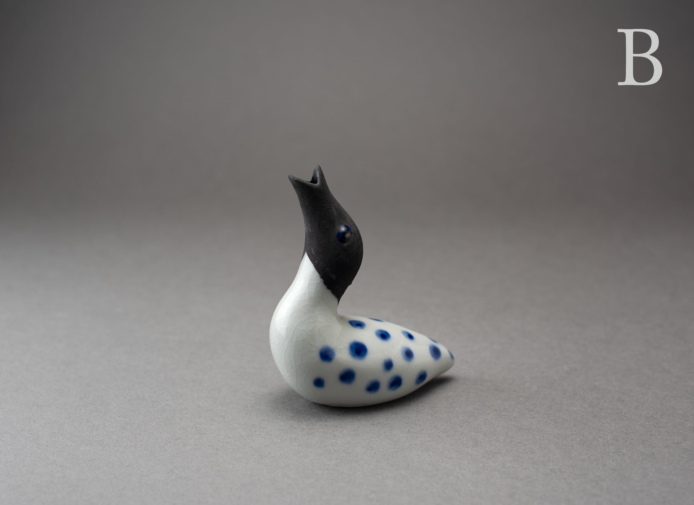 Petit récipient à saké en forme d’oiseau