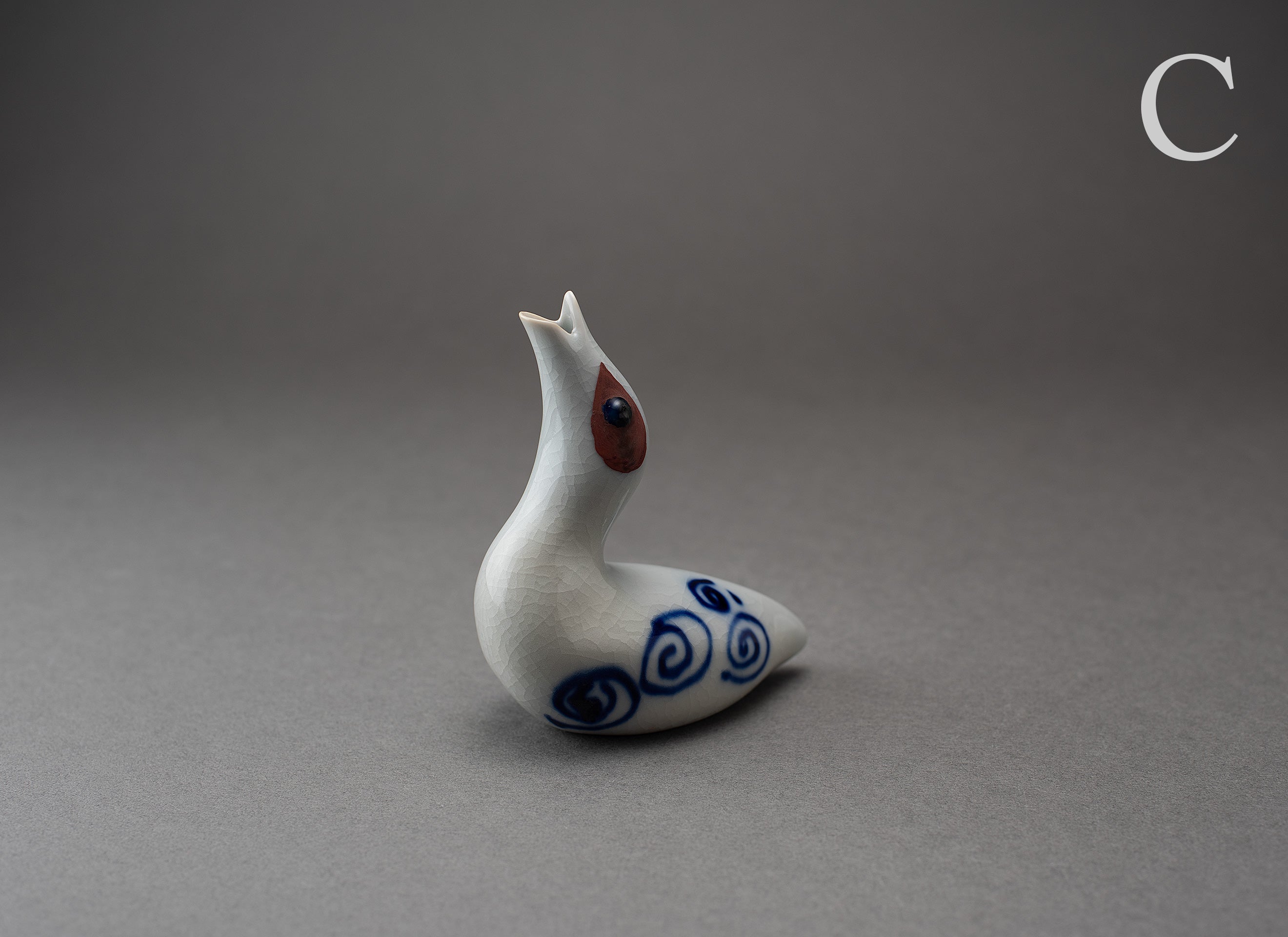 Petit récipient à saké en forme d’oiseau