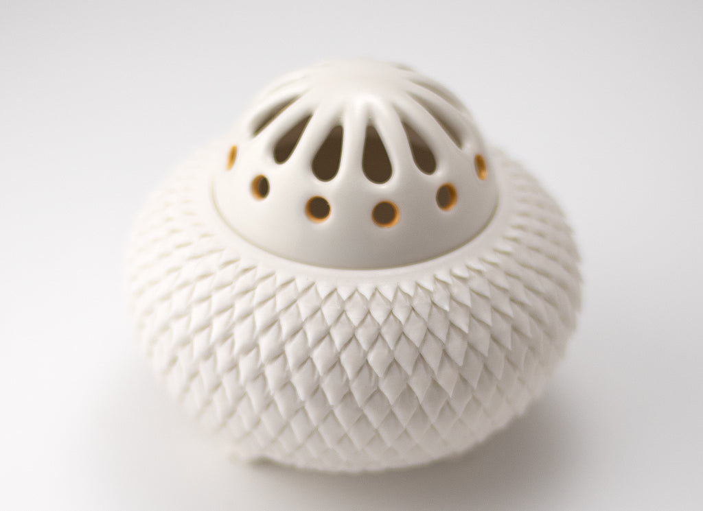 «Coupure d'argile», brûleur d'encens