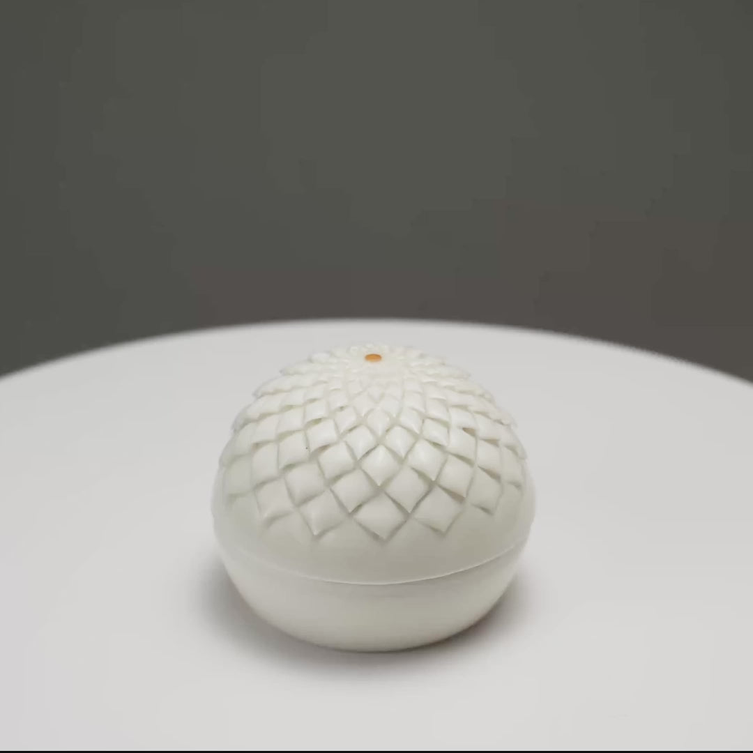 «Coupure d'argile» Petite bonbonnière