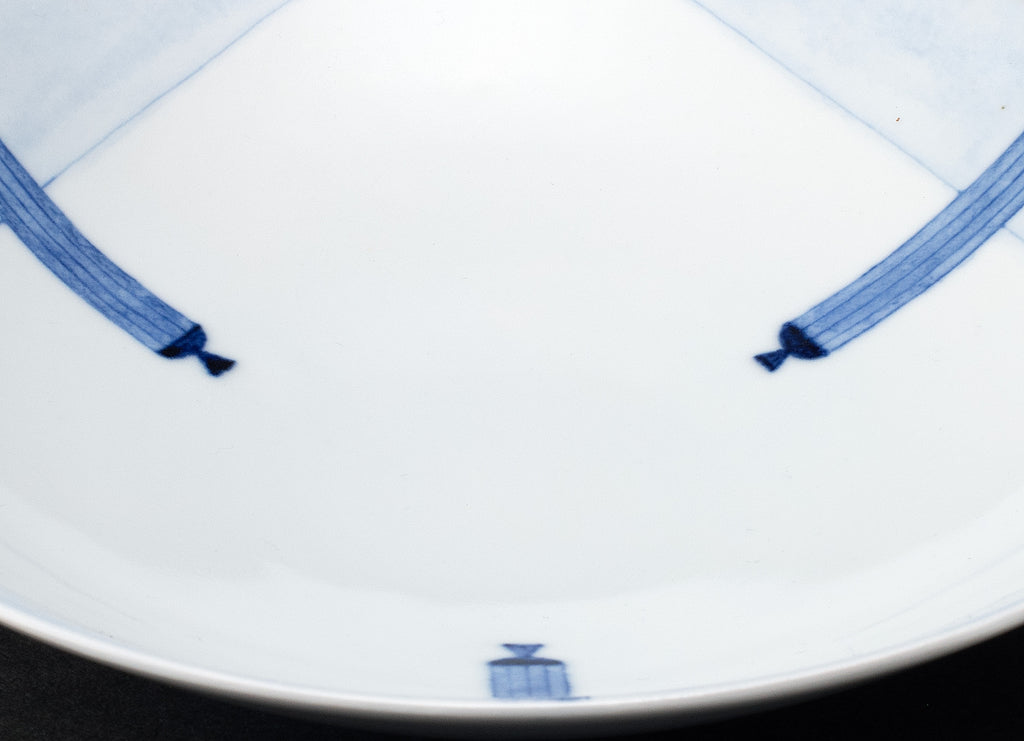 Ligne motif Porcelaine bleu sous couverte plat C